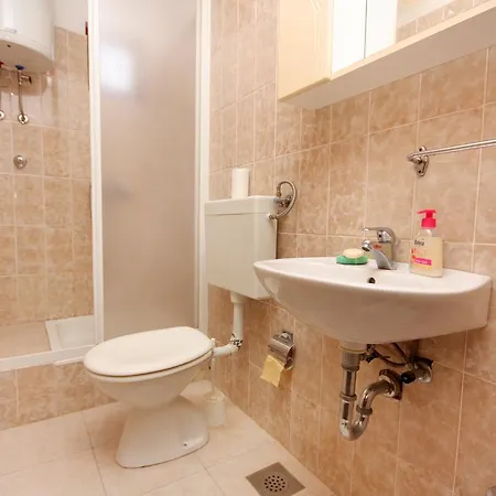 דירה Uvala Solotisa 5610d *