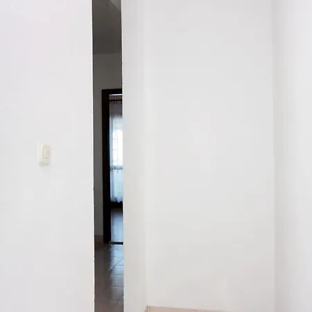 Uvala Solotisa 5610d Sućuraj